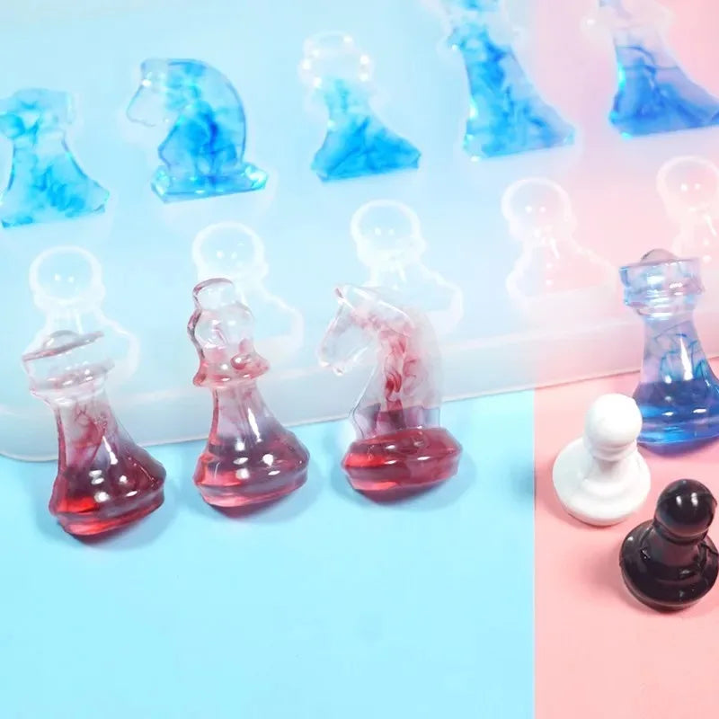 DIY Chess Piece Silicone Mould for Resin & Clay