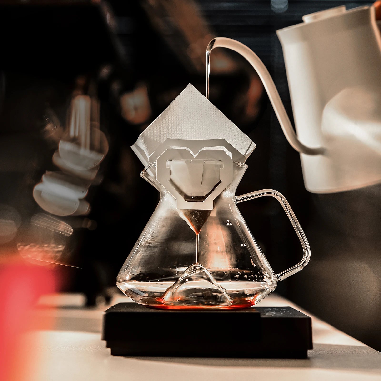 MHW-3BOMBER Hill Coffee Server - Your Ritual Hub 