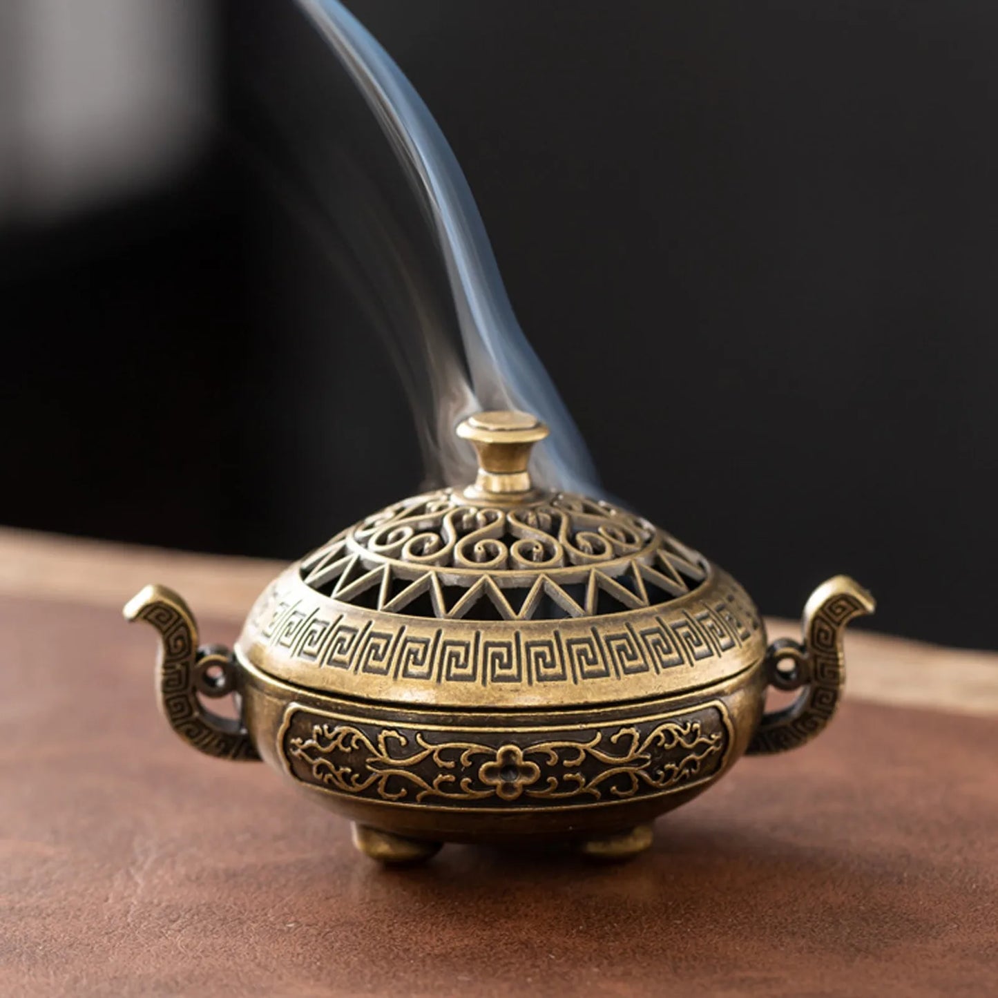 Compact Alloy Carved Retro Incense Censer