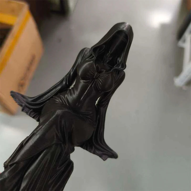 Seated Lady Reaper Statue – 3 Sizes