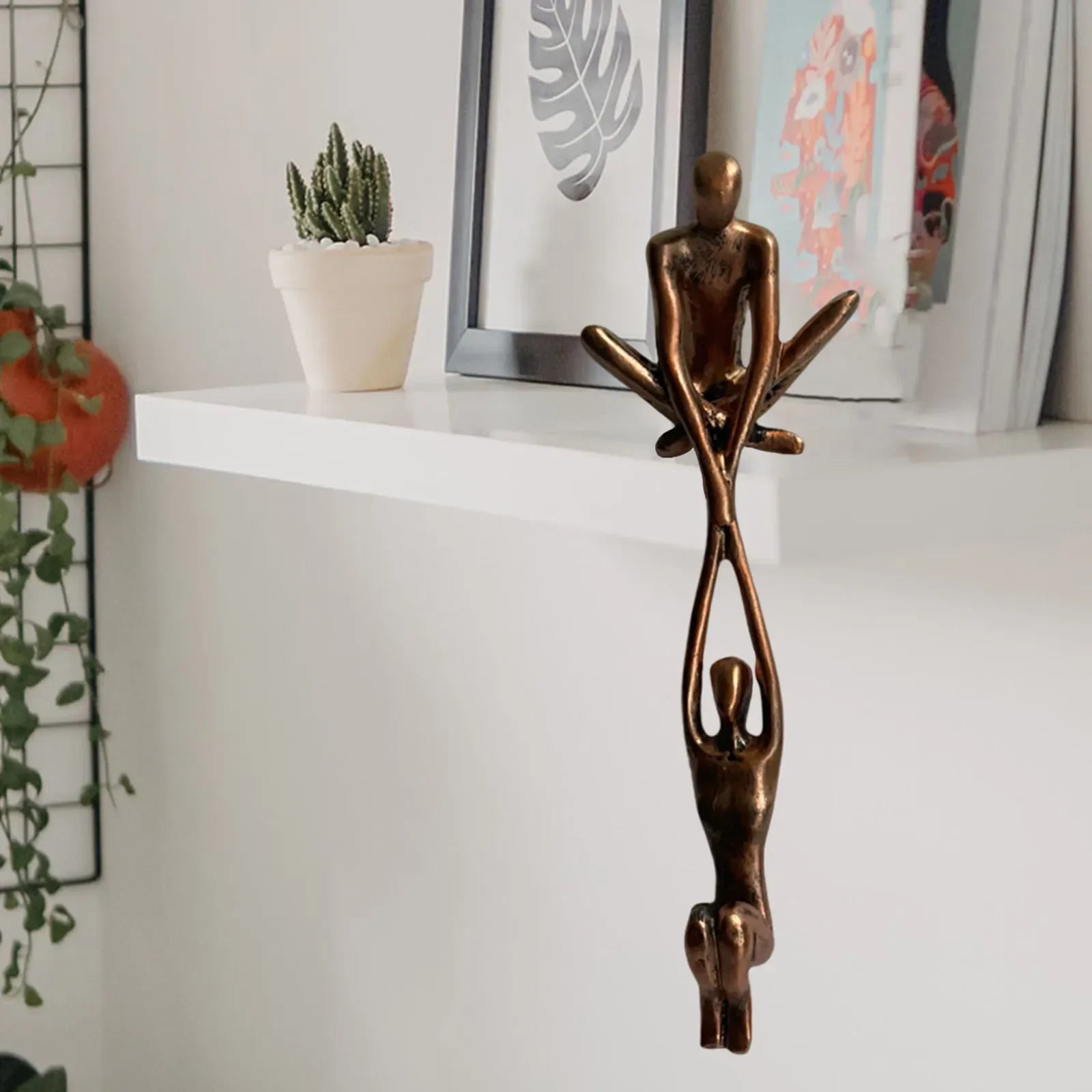 Ledge Lovers – Abstract Couple Sculpture for Shelf & Desk Decor
