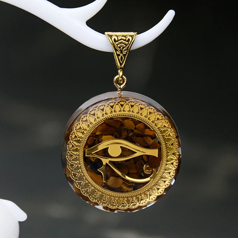 Eye of Horus Crystal Chakra Pendant Necklace – Natural Stone | Reiki Healing & Meditation