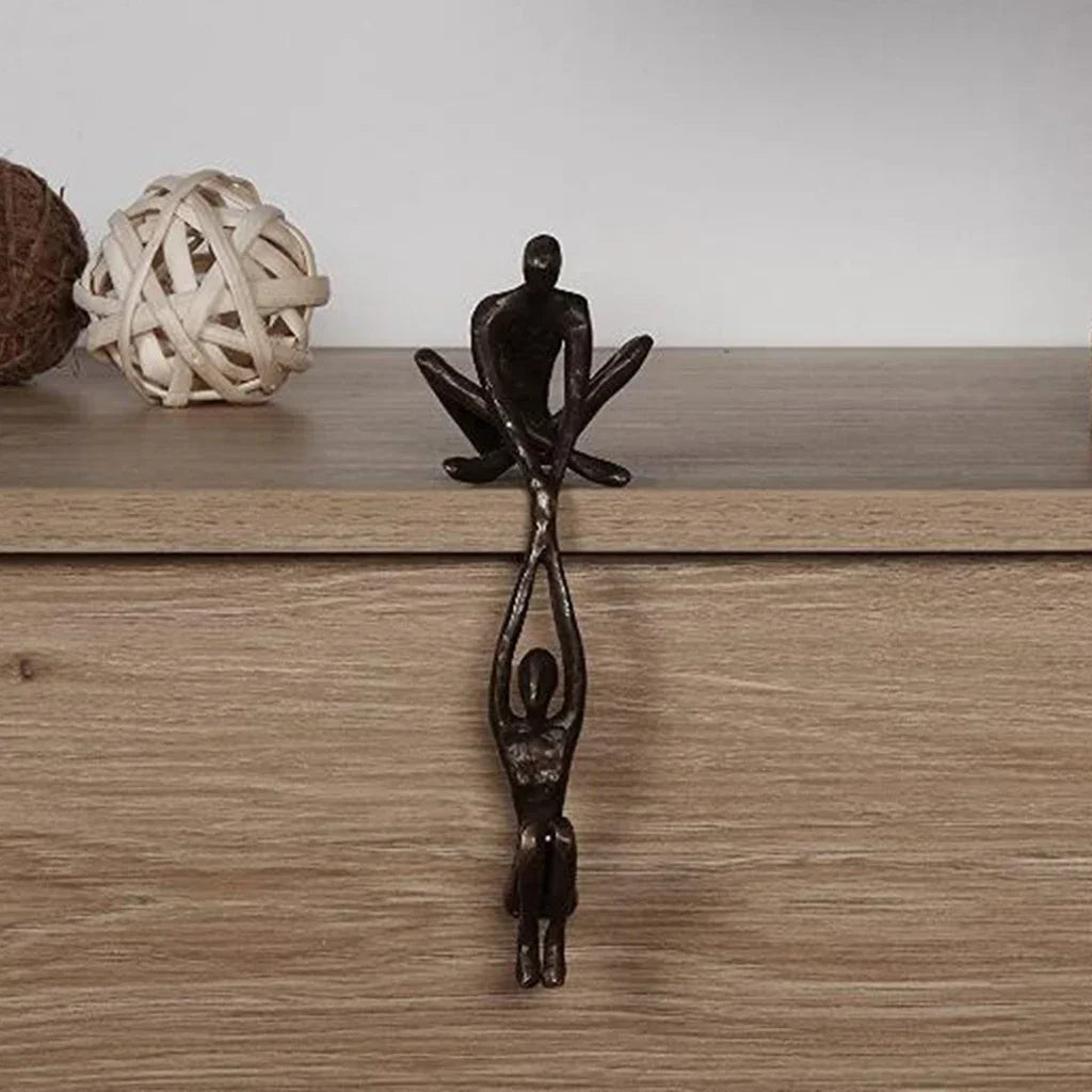 Ledge Lovers – Abstract Couple Sculpture for Shelf & Desk Decor