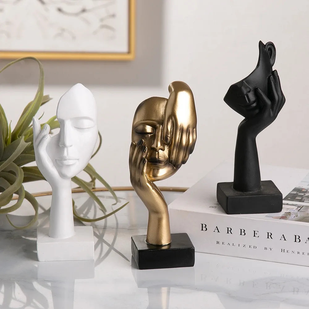 Abstract Resin Face Sculpture – Nordic Minimalist Desktop Art Statue