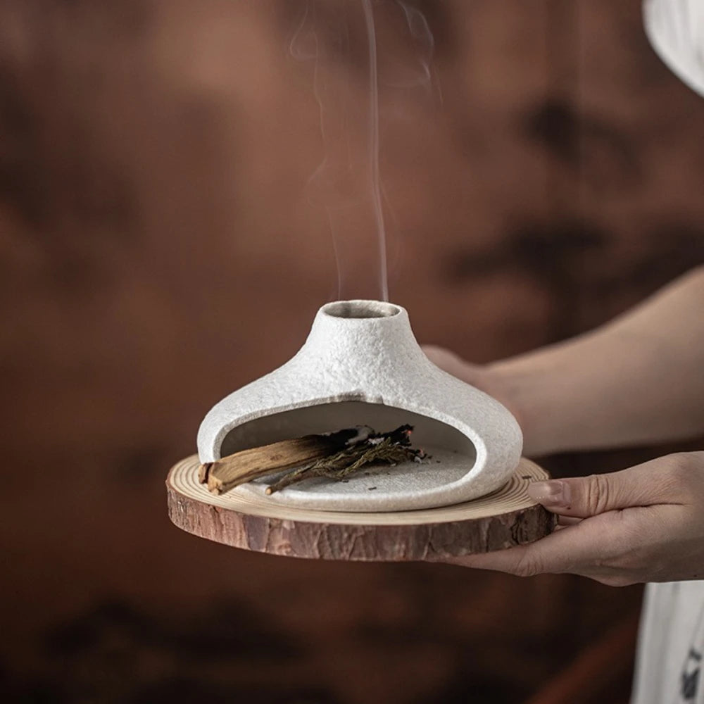 Small Chimney Fireplace Ceramic Aroma Diffuser Incense Burner Aroma Burner - Your Ritual Hub 