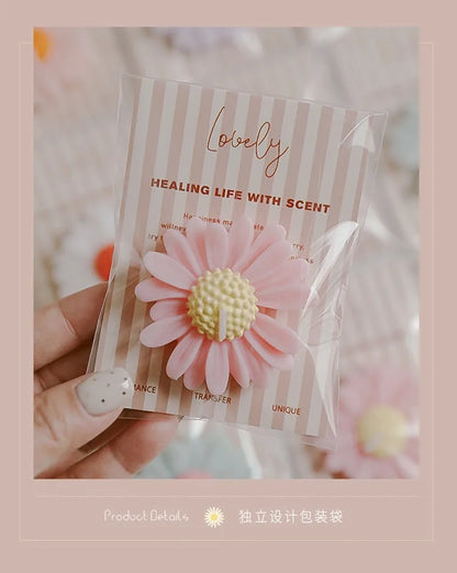 Handmade Daisy Scented Soy Wax Candle