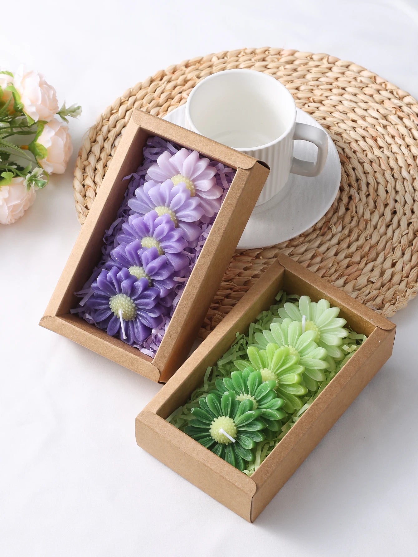 Gradient Macaron Daisy Soy Wax Candle Set