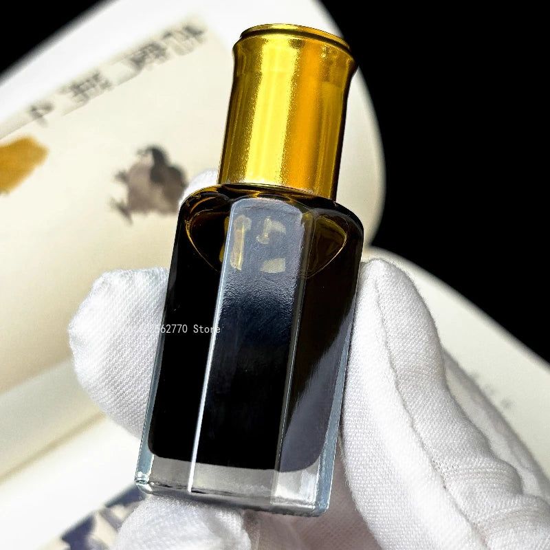 Hainan Black Agarwood Essential Oil — Pure Qinan | Ritual & Sleep | Your Ritual Hub