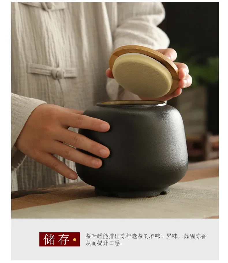 Retro Ceramic Tea Pot Sealed Pu'er Tea Container Chinese Tea Set Decor