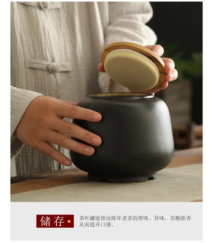 Retro Ceramic Tea Pot Sealed Pu'er Tea Container Chinese Tea Set Decor