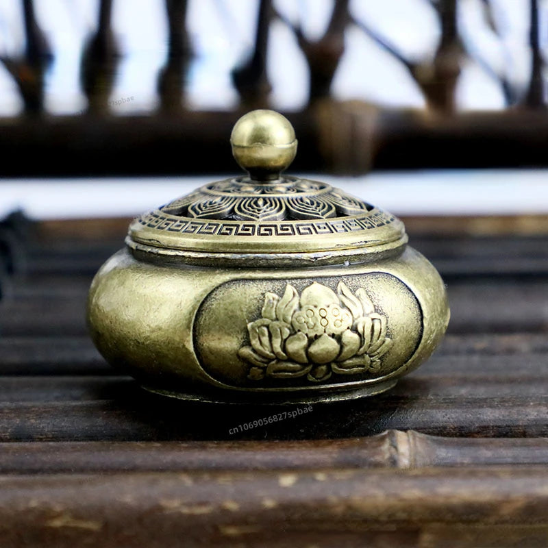 Lotus-Räuchergefäß – Archaische Kupferlegierung, 6 Varianten