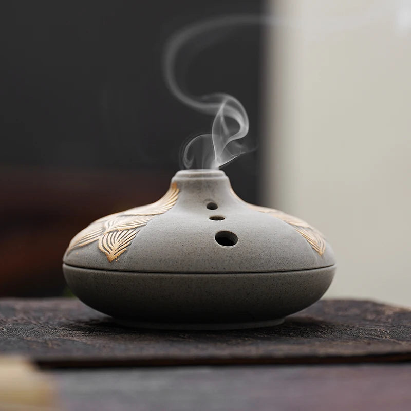 Lotus Ceramic Incense Burner – Retro Aromatherapy Dish for Wormwood, Tea Ceremonies & Home Rituals
