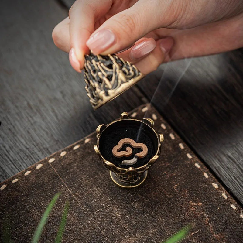 Natural Aquilaria Cloud Incense Home Meditation Purification Stick - Your Ritual Hub 