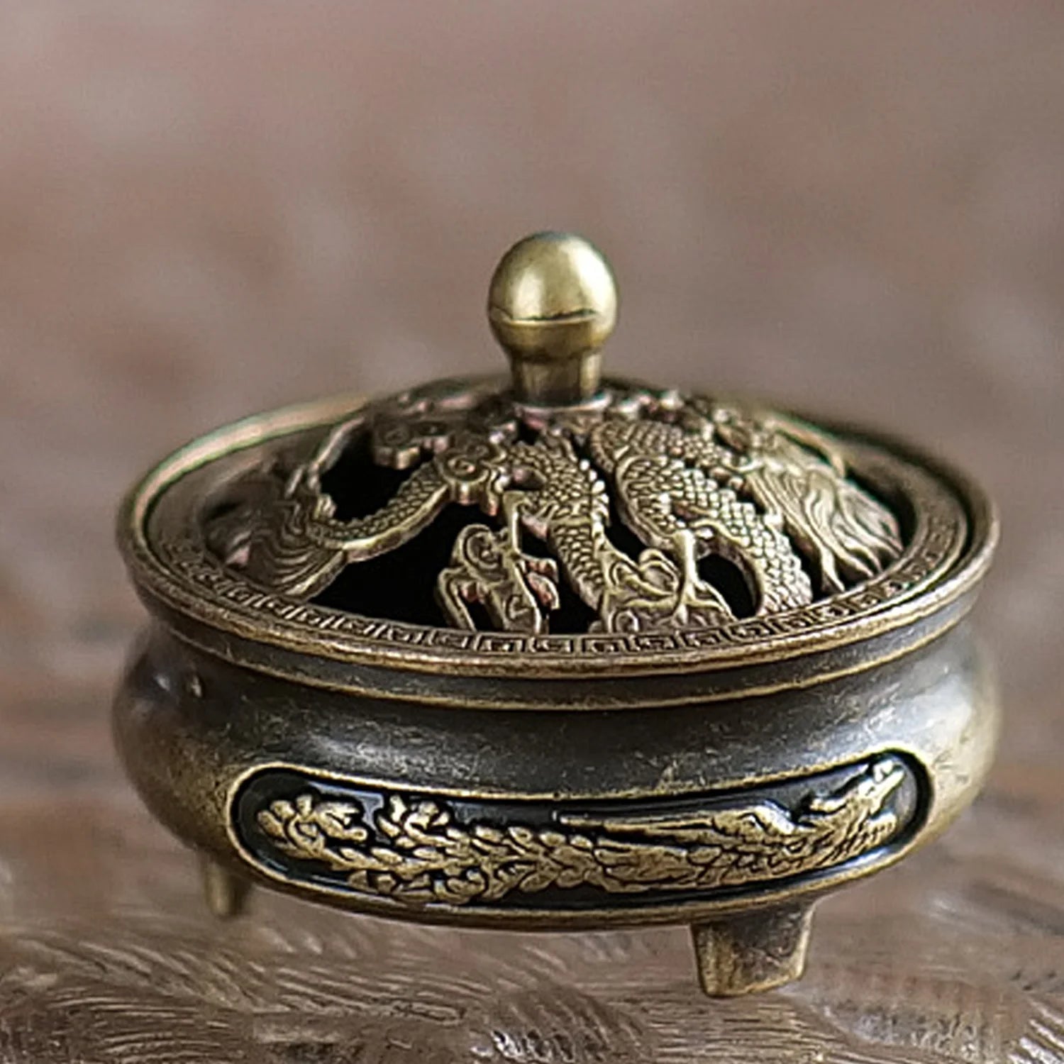 Pure Sandalwood Incense Powder Kit – with Vintage Brass Dragon Censer
